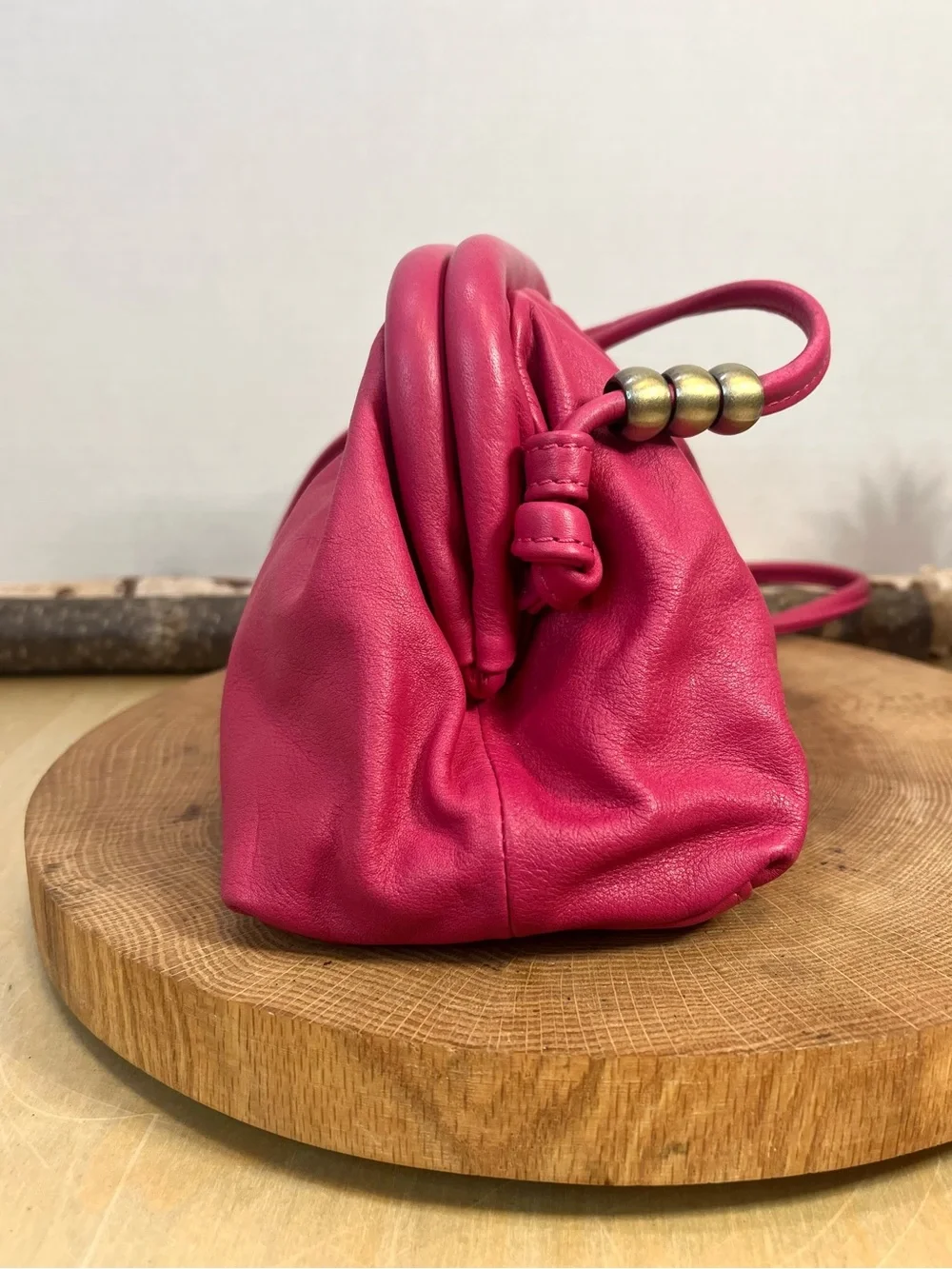 HOBO Adalyn Hot Pink Leather Kisslock Small Frame Crossbody Bag EUC